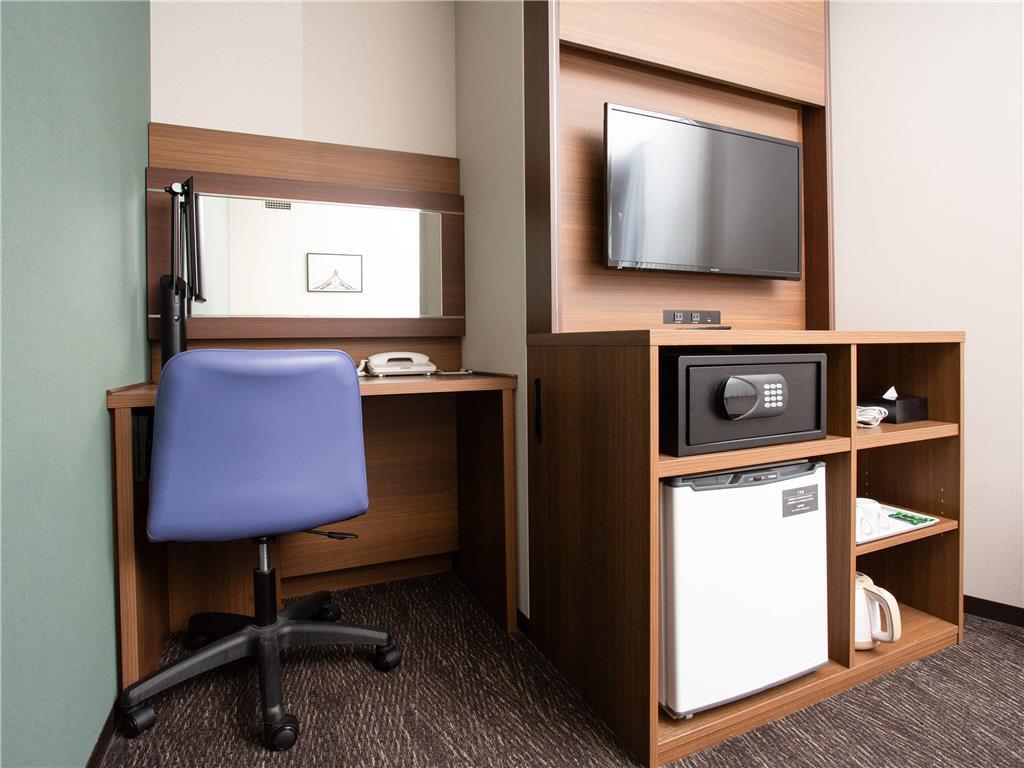 Hotel Comfort Era Higashi Kanda 3*